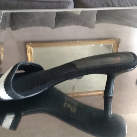 Tommy Hilfiger Sandals - Picture 2 of 3